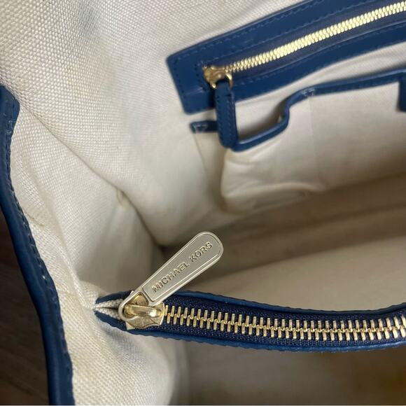 Michael Kors Canvas Leather Trimmed Large Tote Travel Bag Ivory Navy Blue - Picture 12 of 16